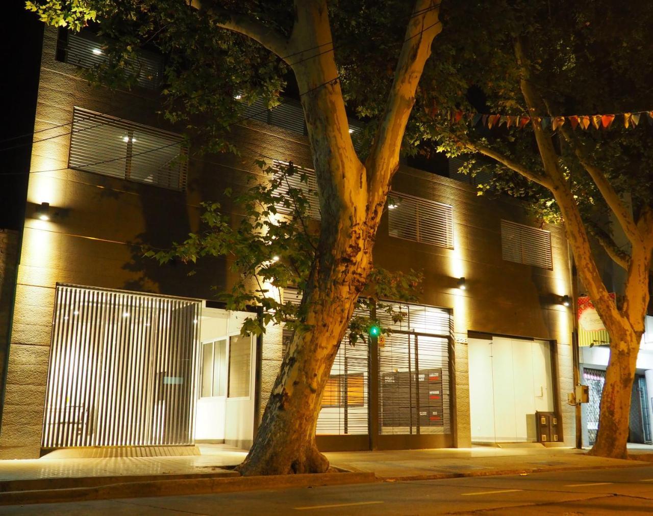 Umbral Del Aconcagua Aparthotel Mendoza Exterior photo